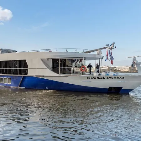 Botel Hotelships Holland - Ms Charles Dickens