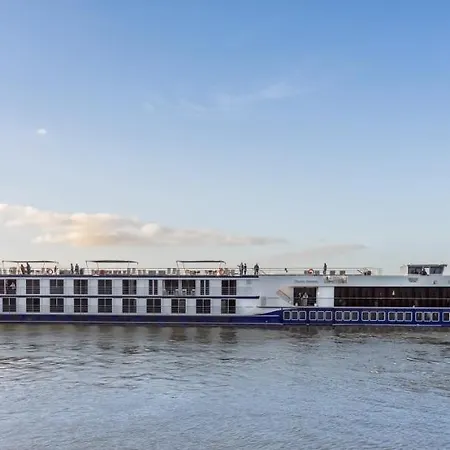 Hotelships Holland - Ms Charles Dickens Bådhotel 5*